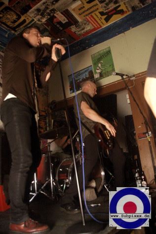 Kolporteure (D) 14. Schuldenberg Geburtstag, Projekt Schuldenberg, Plauen 4. Januar 2008 (3).JPG